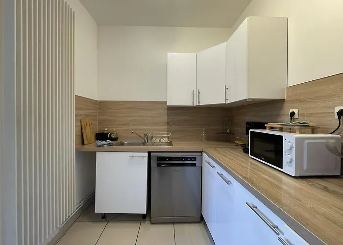 The Central's Pearl - Centre - 6p - Reve Au Mans * 勒芒